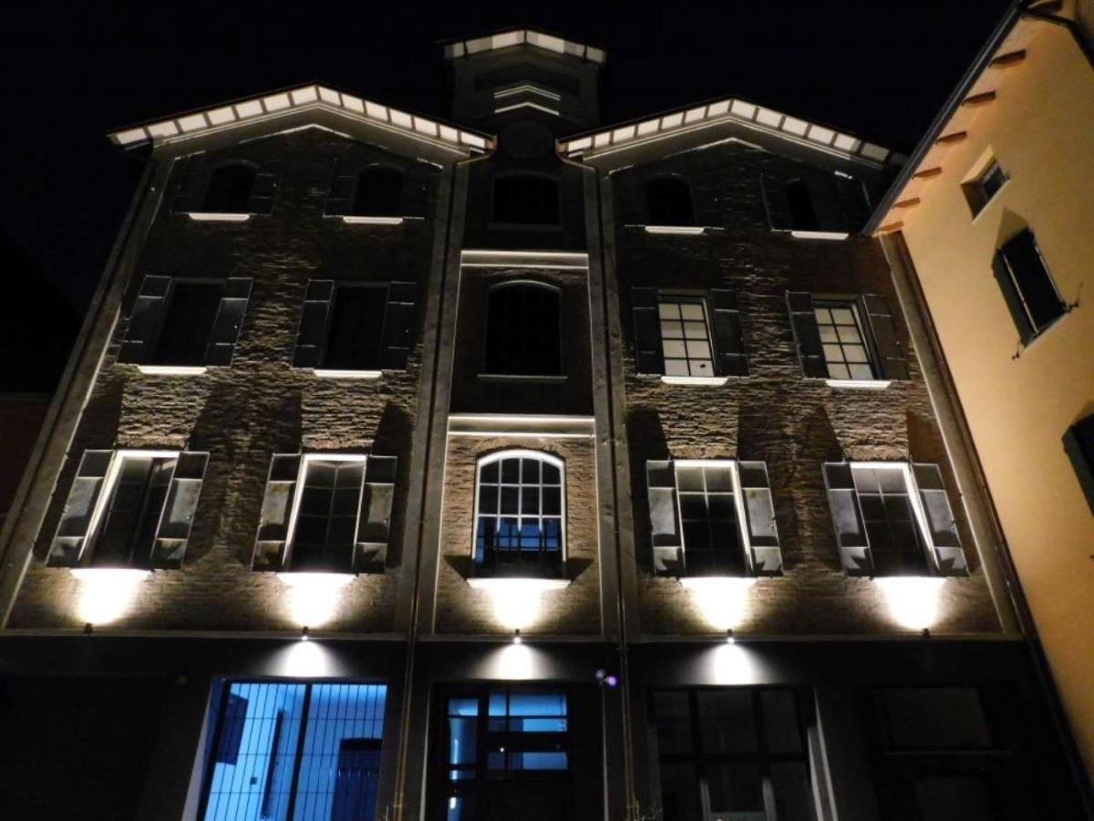 Piumaviola Beds & Apartments Parma Buitenkant foto